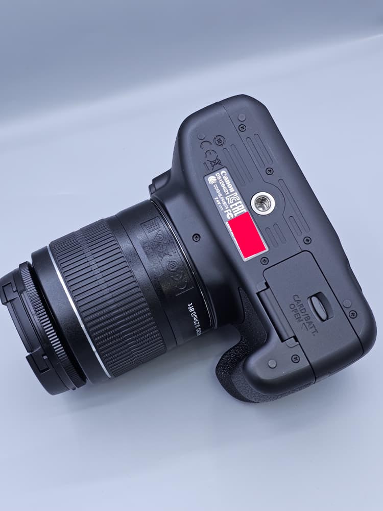 دوربین دست دوم Canon EOS 1300D با لنز 18-55mm III – (1300 شات)