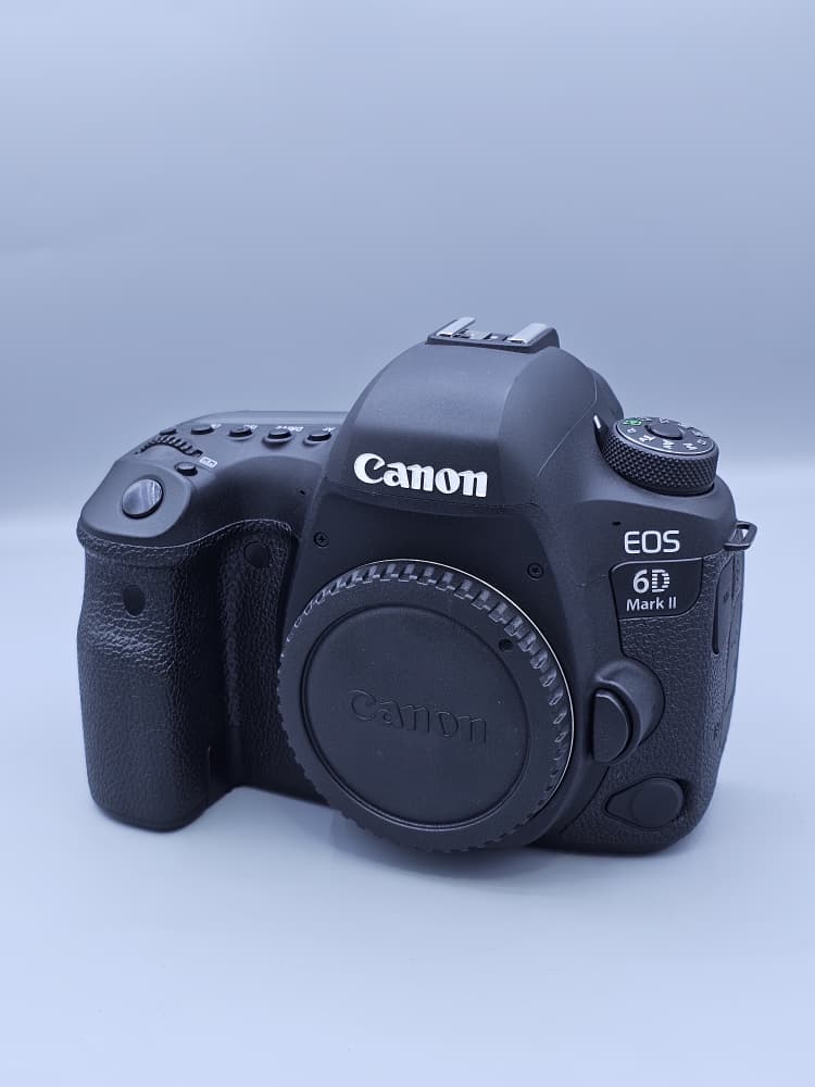 دوربین Canon EOS 6D Mark II دست دوم (6000 شات)