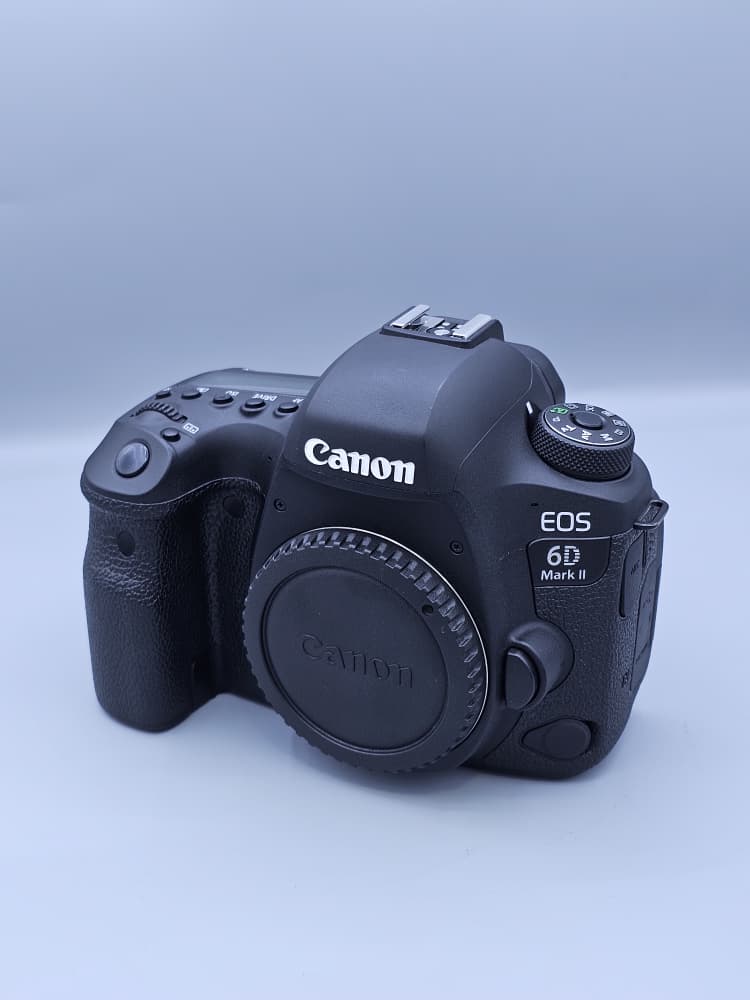 دوربین Canon EOS 6D Mark II دست دوم (6000 شات)